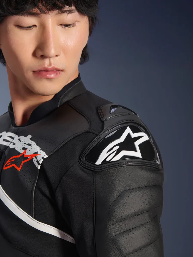 Alpinestars Atem V5 Leather Jacket - official product gallery photo 7